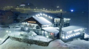 Отель Gudauri Hut Hotel, Гудаури